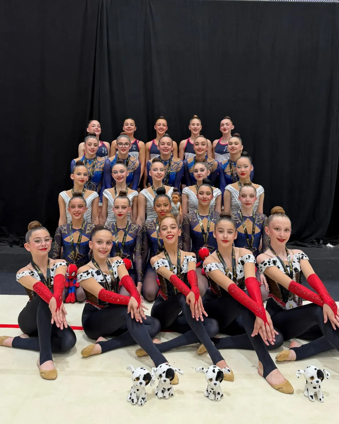 Escuela de gimnasia rítmica del Club Cronos en Casillas: Pabellón municipal · Casillas, Murcia